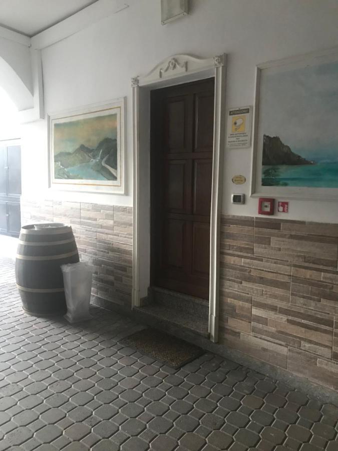 Hotel Martin โวลเปียโน ภายนอก รูปภาพ