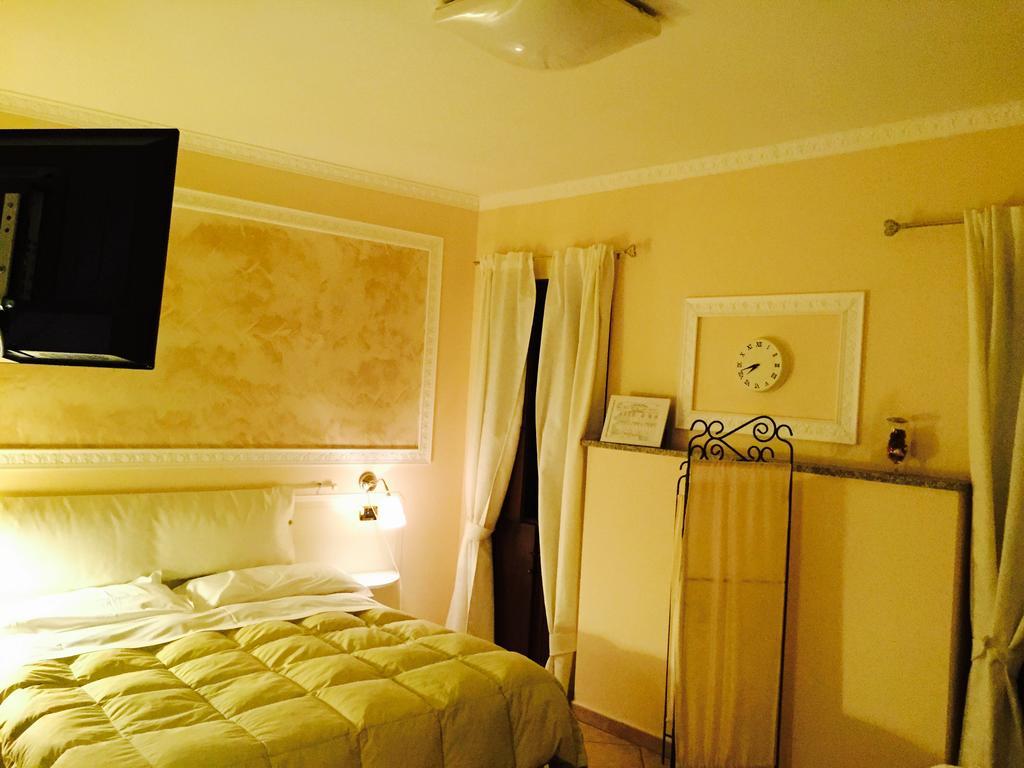 Hotel Martin โวลเปียโน ภายนอก รูปภาพ